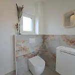 Chez Fernand A Maison Neuve Confort Avec Jardin Et Parking Inclus Holiday home Colmar