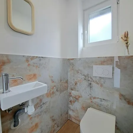 Chez Fernand à Maison Neuve Confort Avec Jardin Et Parking Inclus Colmar